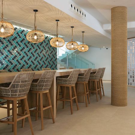 Cala San Miguel Ibiza Resort, Adults Only, Curio Collection By Hilton Port de Sant Miguel 외부 사진 The interior of the new terminal