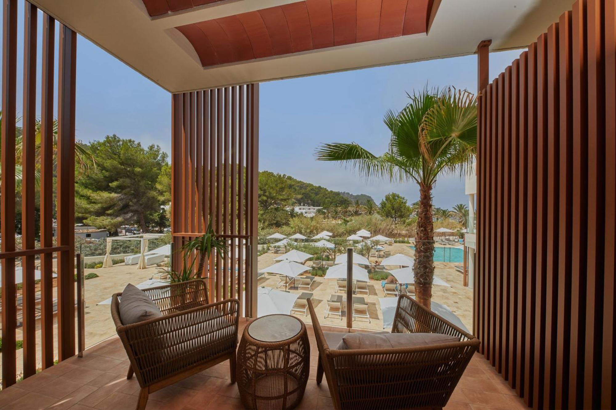 Cala San Miguel Ibiza Resort, Adults Only, Curio Collection By Hilton Port de Sant Miguel 외부 사진